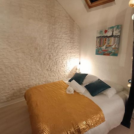 Le Coeur Du Centre Historique Refait A Neuf Appartement Honfleur Buitenkant foto