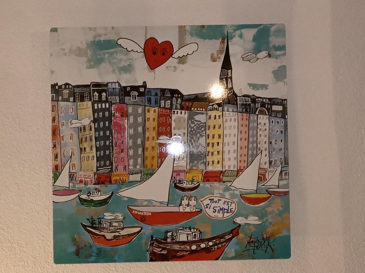 Le Coeur Du Centre Historique Refait A Neuf Appartement Honfleur Buitenkant foto